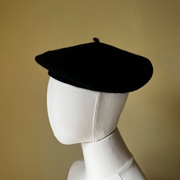 Vintage Wool Beret Hat Black 100% Wool Made in Czech Republic French Style S/M - Picture 7 of 10